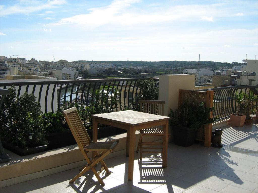 Apartment In Marsaskala Eksteriør billede